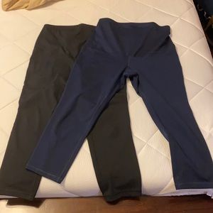 Old Navy Maternity Elevate Leggings